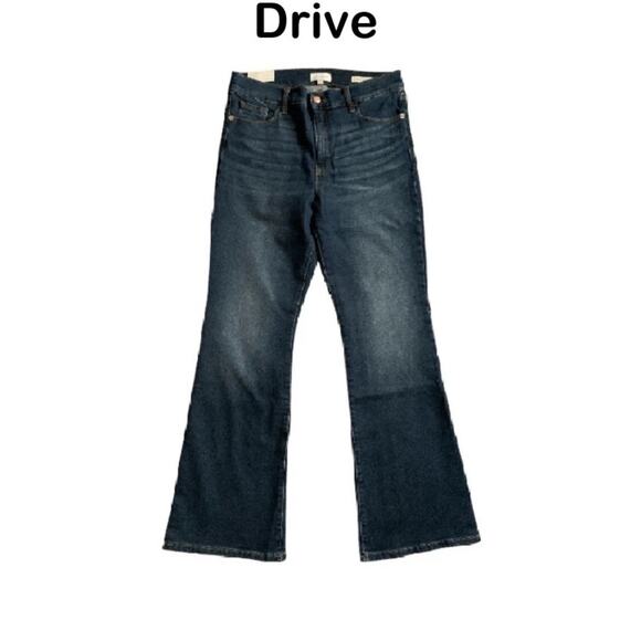 Jessica Simpson Women's High Rise Fitted Hip Thigh Flare Jean Dark Wash Size 16 - Picture 1 of 5